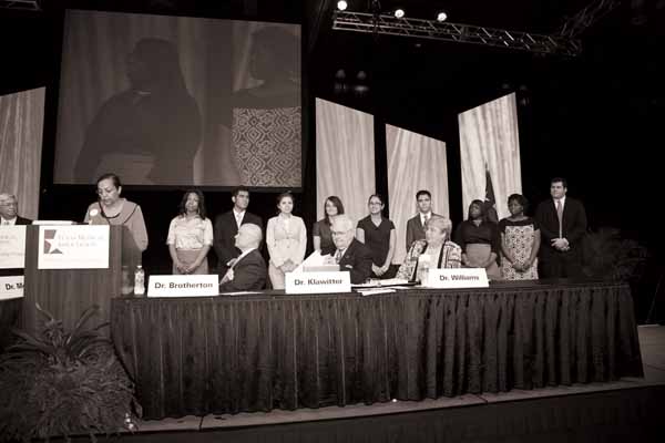 Dec_22_TM_Cover_Scholarships Dec_22_TM_Cover_Scholarships