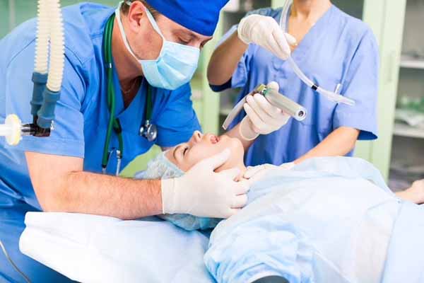 anesthesiologists_photo anesthesiologists_photo